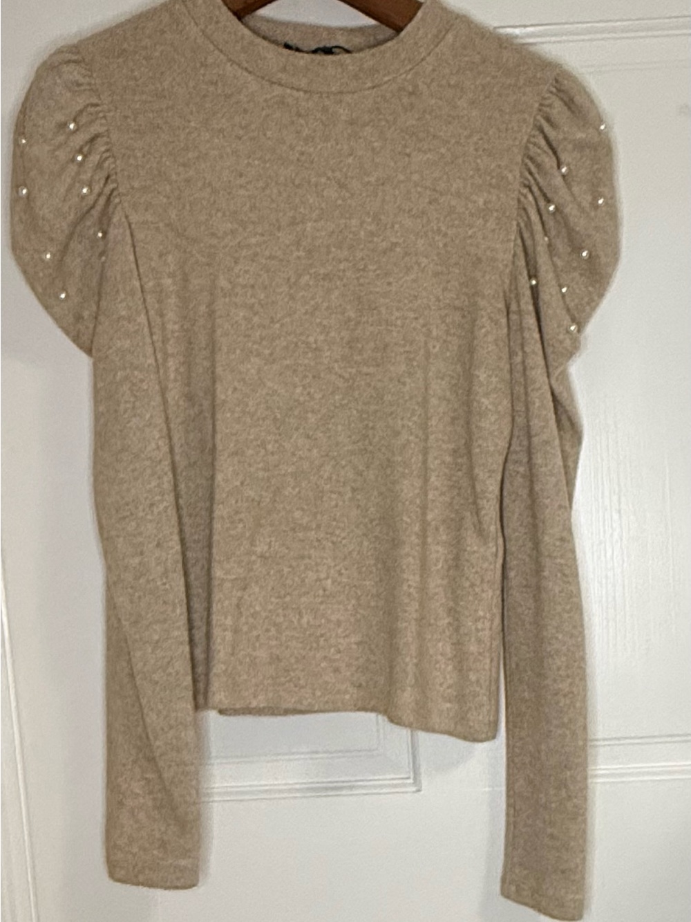Zara Beige Puff-Sleeve Sweater with Pearl Accents